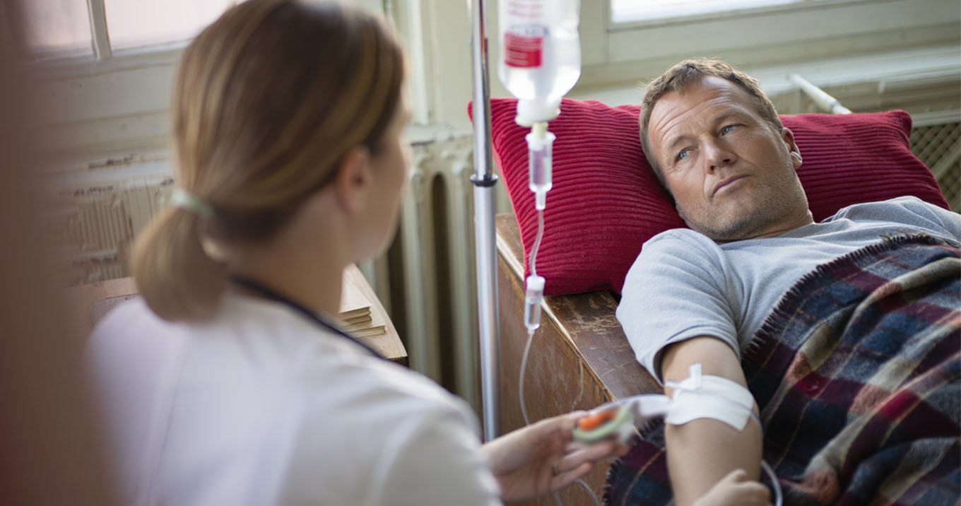 капельница при отравлении алкоголем на дому и стационаре в москве